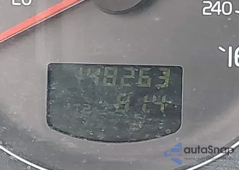 2007 Volvo V70 2.4 z USA, uszkodzony, nr VIN YV1SW612272626930